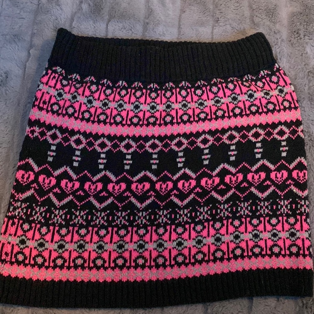 It’s Our Time pink and black sweater mini skirt size M.
